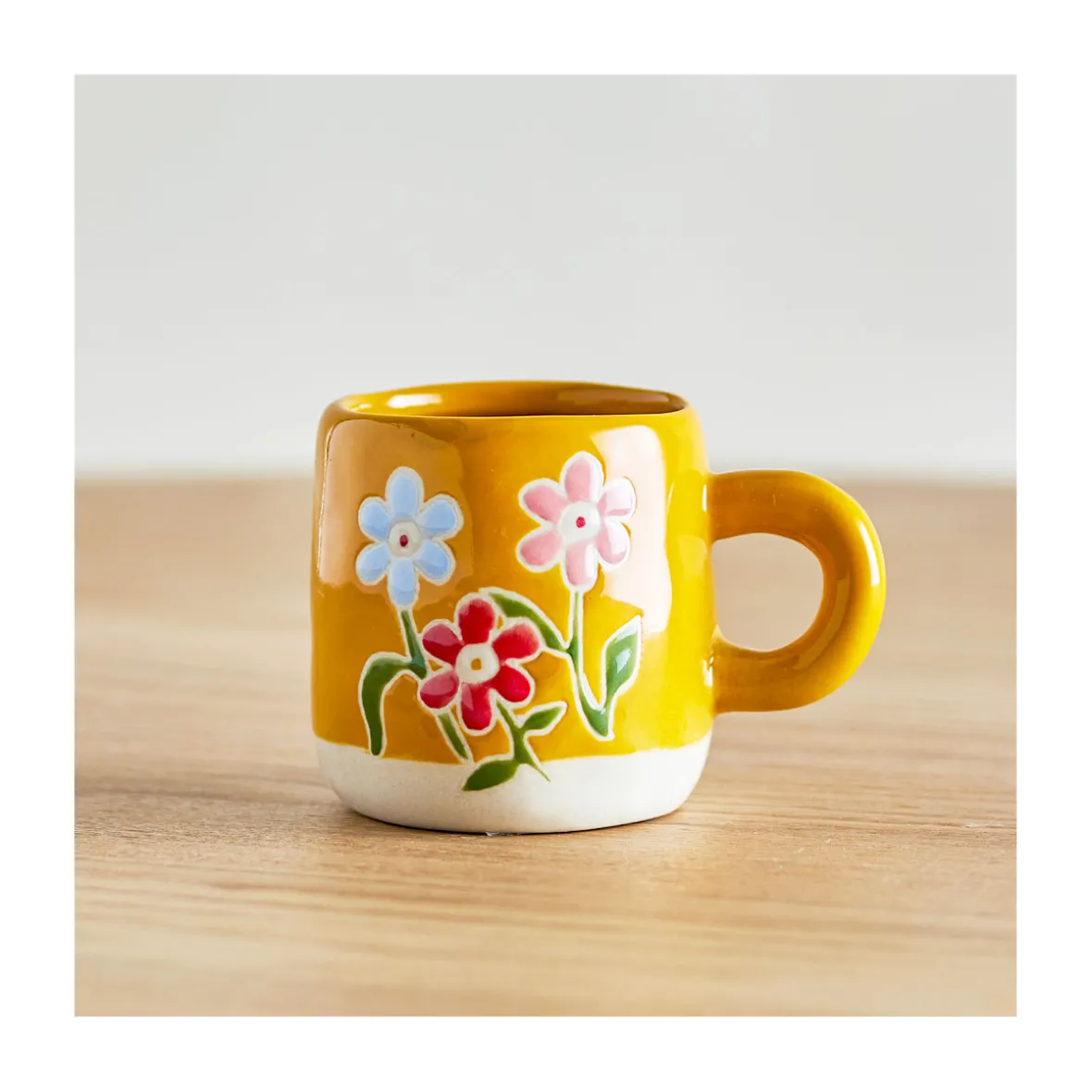 Kop med hank "Millie" - multi flowers gul